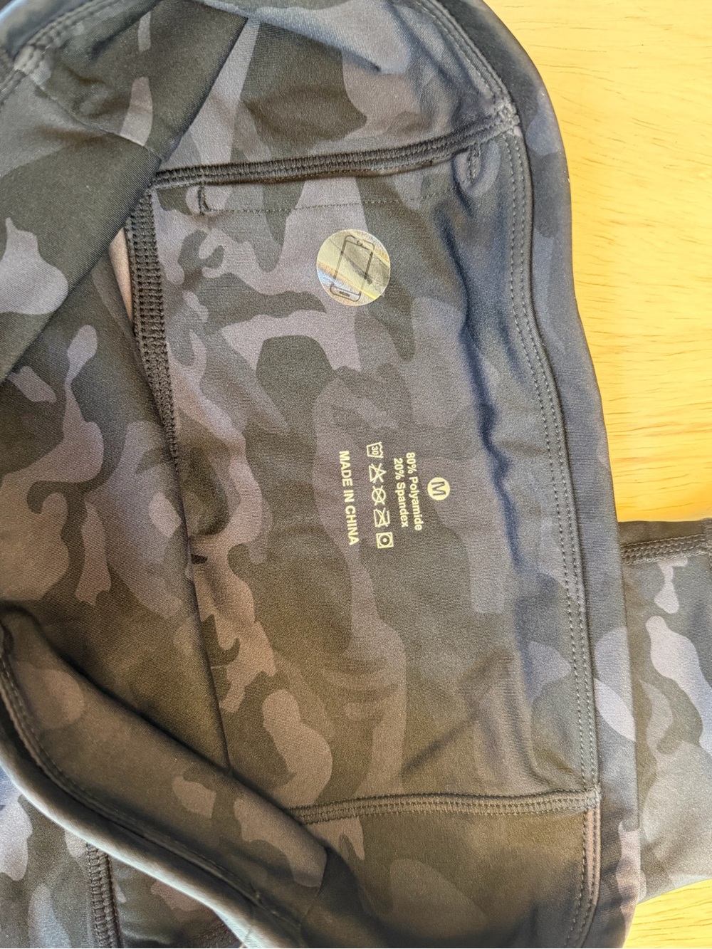 NWT The Gym People Women’s High-Waist Leggings with Side Pocket — Black Camo - Picture 2 of 8